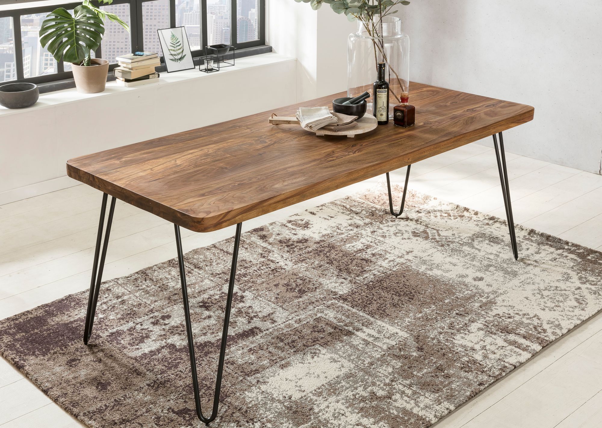 houten eettafel met poten | meubeldeals.nl