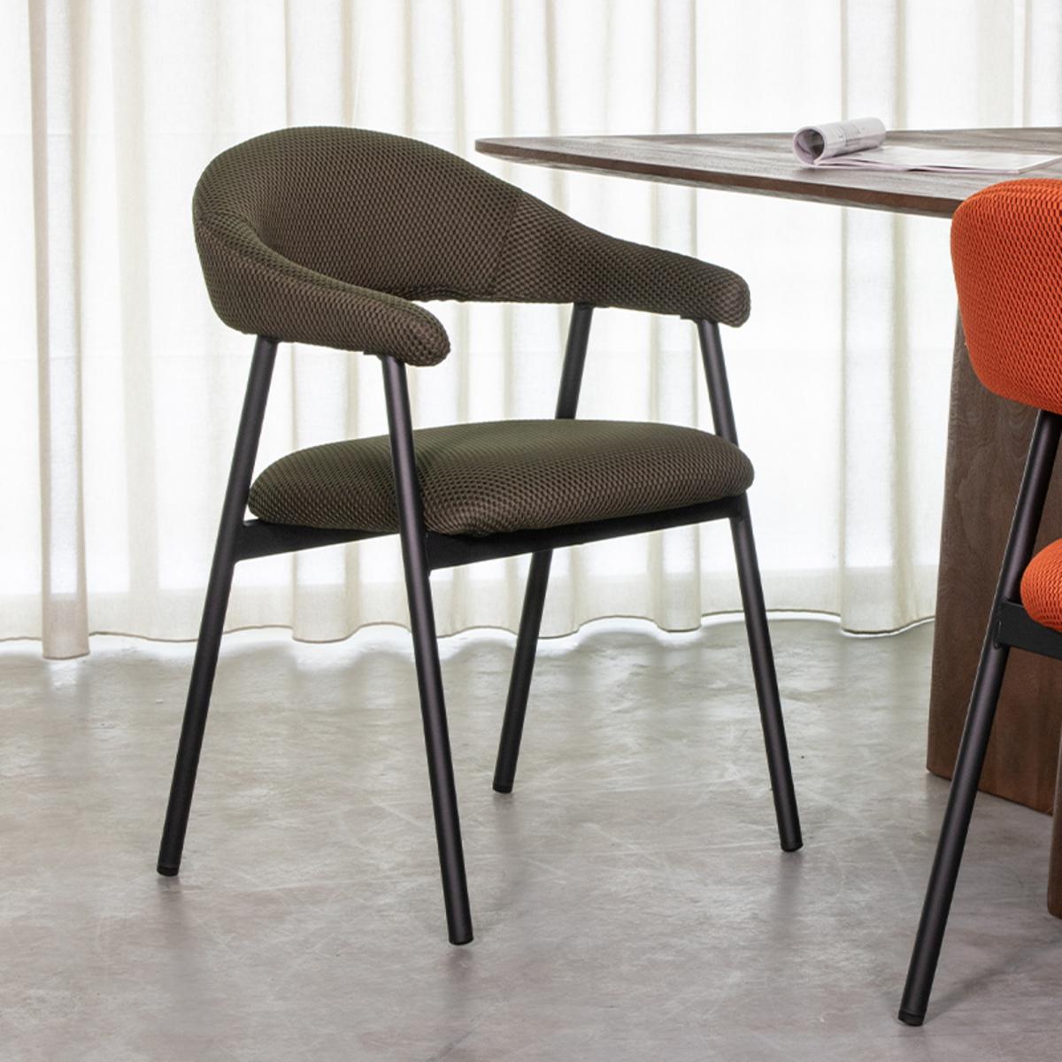 Eetkamerstoel Amaze - Hunter - Breathe afbeelding 1  Eetkamerstoel Amaze - Hunter - Breathe afbeelding 1