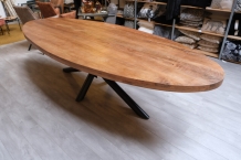 Ovale tafel mangohout 180 cm zijaanzicht