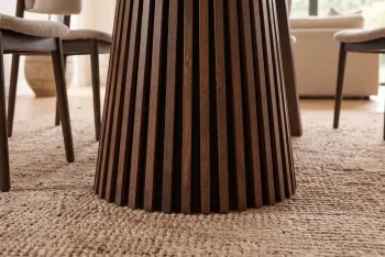 Uitschuifbare ronde tafel donkerbruin eiken kleur 120-200 cm